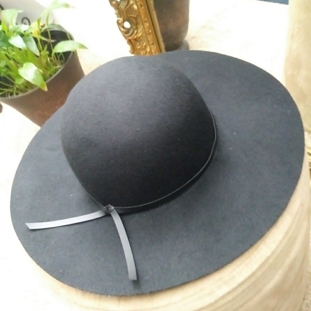 New Old Navy Floppy Hat